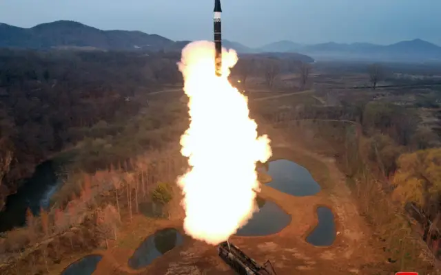 Corea del Norte advierte Japón pruebas misiles son «amenaza»