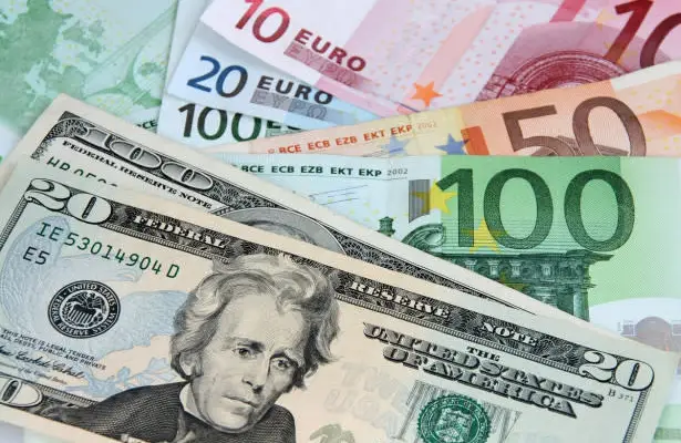 Dólar subió 14 cts. y el euro 22; eran vendidos a $59.79 y $70.26