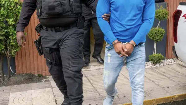 Extraditan dominicano acusado de asesinato en Puerto Rico