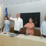 Santiago: Abinader juramenta voluntariado Hosp. Antonio Trueba