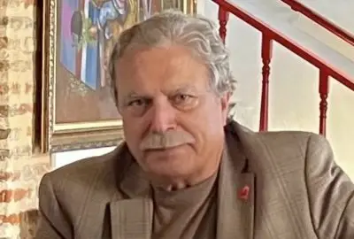 SD no necesita más ruidos; necesita más silencios”.