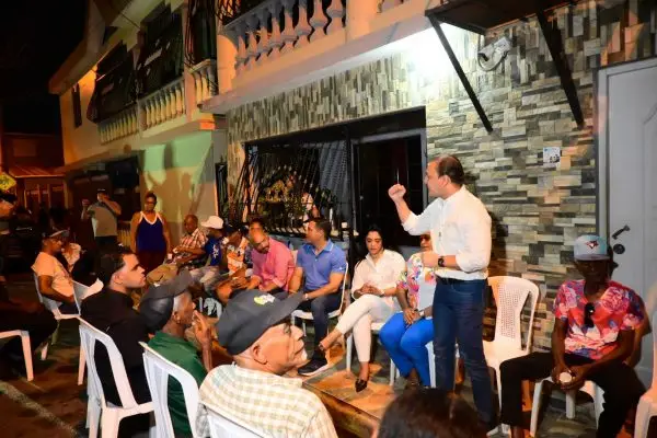Abel Martínez denuncia mafia en deportaciones de haitianos