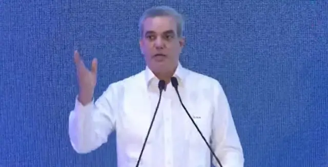 EN BREVE: Rueda de prensa del Presidente RD desde el Palacio