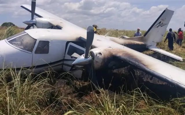 Venezuela: Se estrella avión, 5 pasajeros y 2 tripulantes heridos