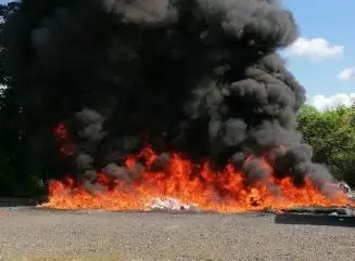 Autoridades destruyen más de 2 toneladas cocaína y marihuana