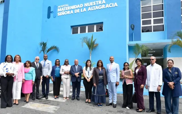 Diputados visitan Maternidad La Altagracia SD para «fiscalizar»