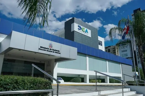Cámara Cuentas detecta fallas RD$18,967 millones en Aduanas