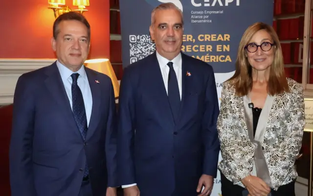 Abinader destaca la estabilidad política y crecimiento de la RD