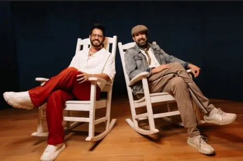 Juan Luis Guerra y Manny Cruz juntos en «Nieve en Verano»