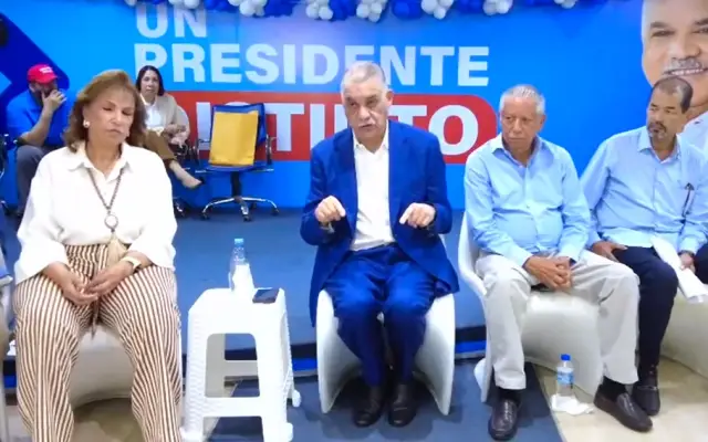 Vargas denuncia un “profundo retroceso” RD en Gobierno PRM