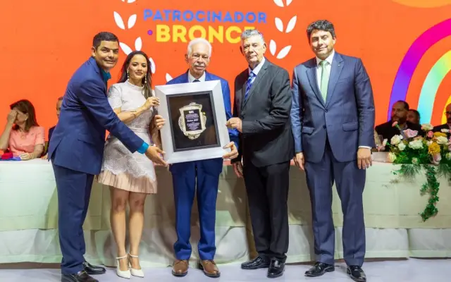 Banco BHD es reconocido por comerciantes provincia Duarte