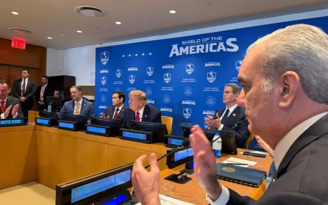 Abinader participa con Trump en encuentro Escudo Américas