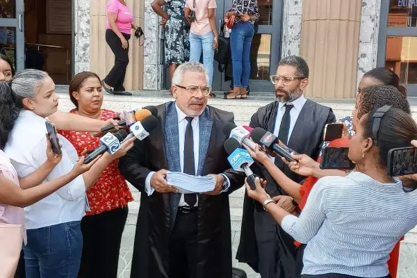 Embargan las cuentas del Banco Central de la Rep. Dominicana