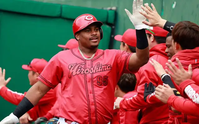 Dominicano Elehuris Montero con 12 jonrones beisbol Japón