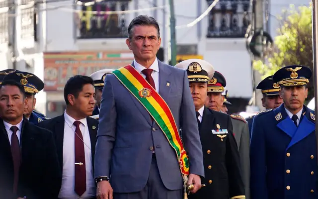 BOLVIA: Presidente decreta luto por explosión mató 7 militares