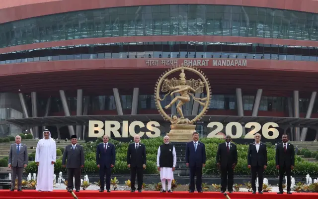 INDIA: BRICS piden la solución pacífica a las guerras abiertas