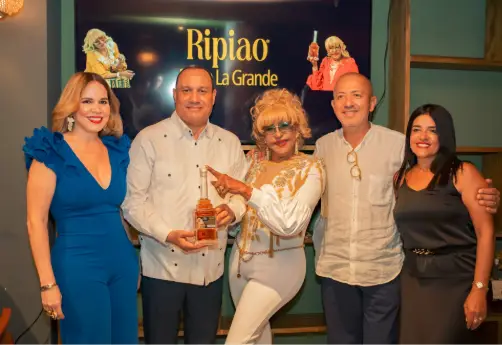 Ron Ripiao con edición especial en homenaje a Fefita La Grande