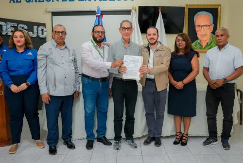 TNR bonifica a 22 productores para sistemas de riego y energía solar