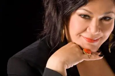 Acroarte reconoce Maridalia Hernández con Premio al Mérito