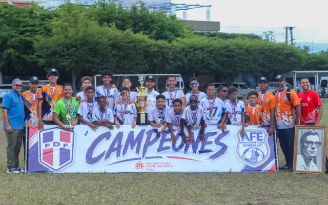 Moca conquista el Torneo Nacional de Fútbol Infantil