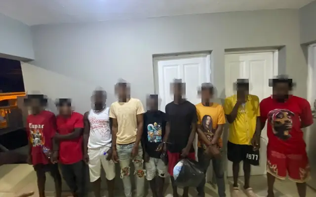 Detienen a 2,352 extranjeros en situación irregular en la RD