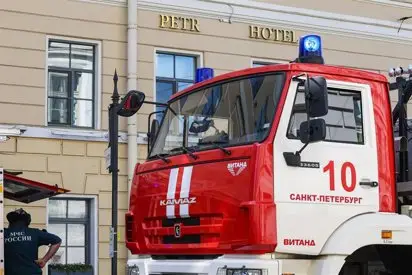 RUSIA; Al menos trece muertos en explosión fábrica pirotecnia
