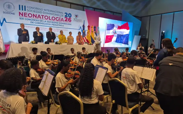 Orquesta Sinfónica Punta Cana en Congreso de Neonatología