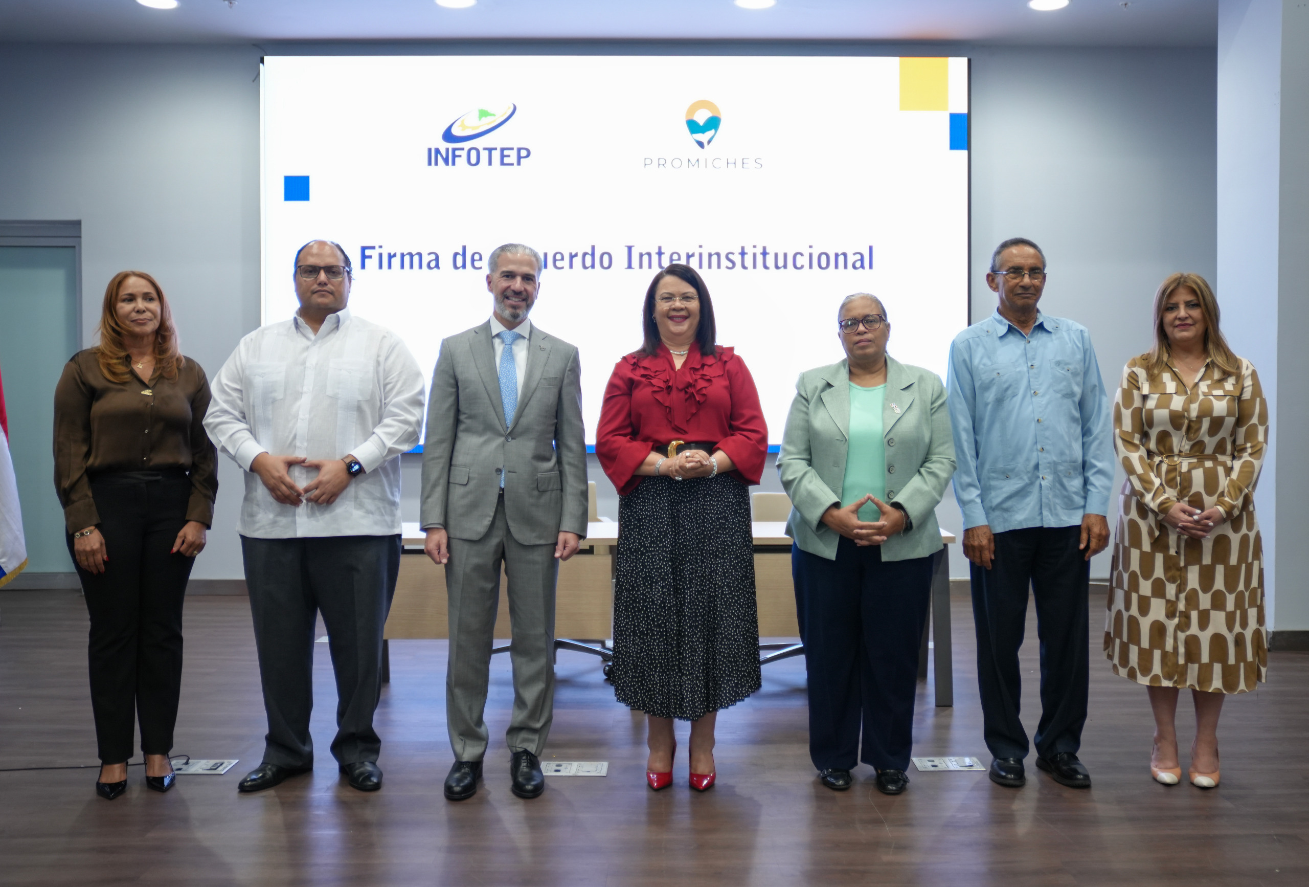 Infotep y Promiches capacitarán talento para turismo en Miches
