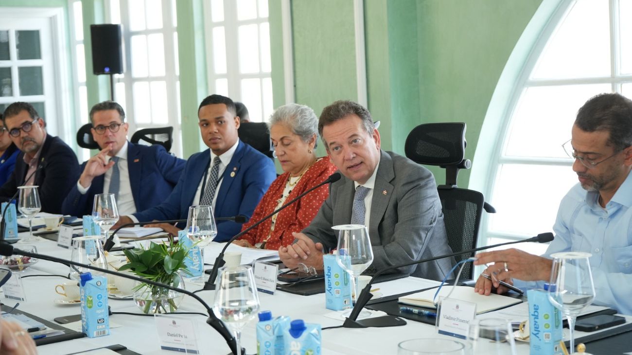 Gobierno traza hoja de ruta para puertos secos fronterizos