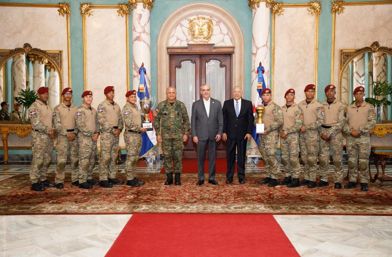 RD gana Fuerza Comando 2026 y Abinader anuncia ascensos militares