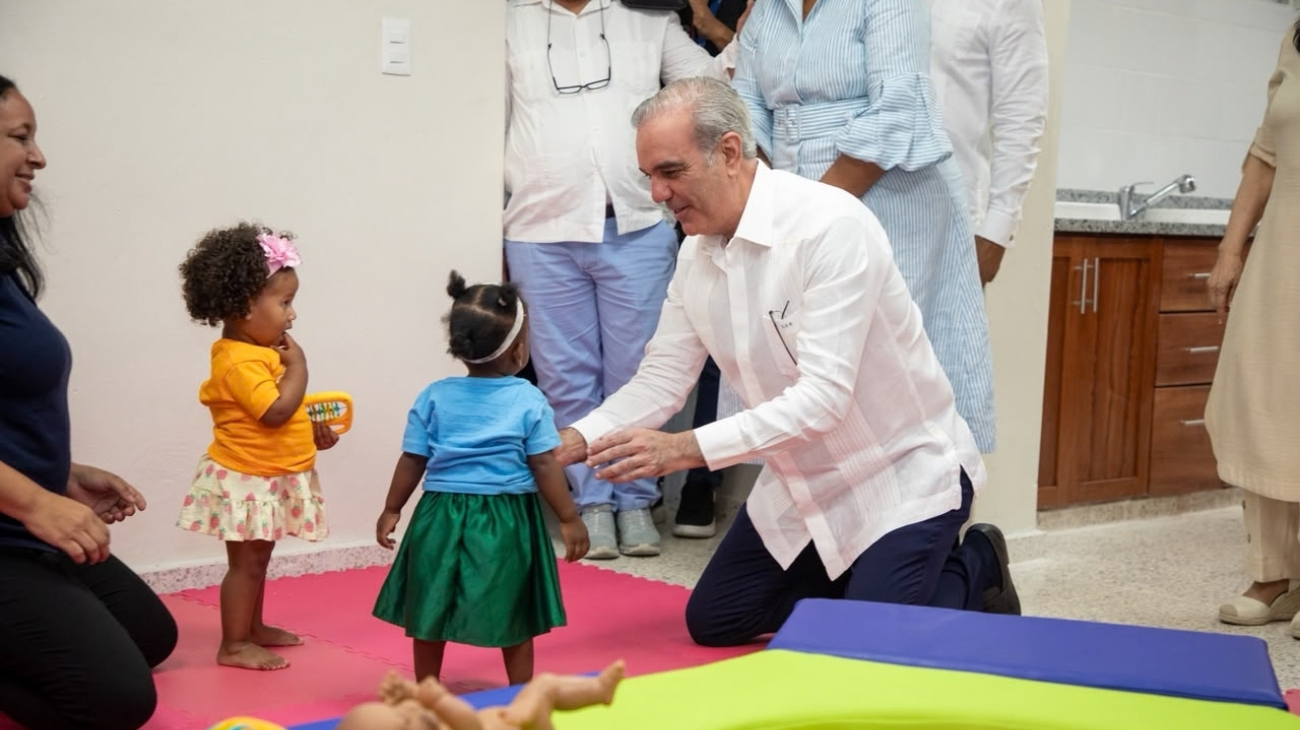 Abinader inaugura Caipi República de Colombia para 250 niños