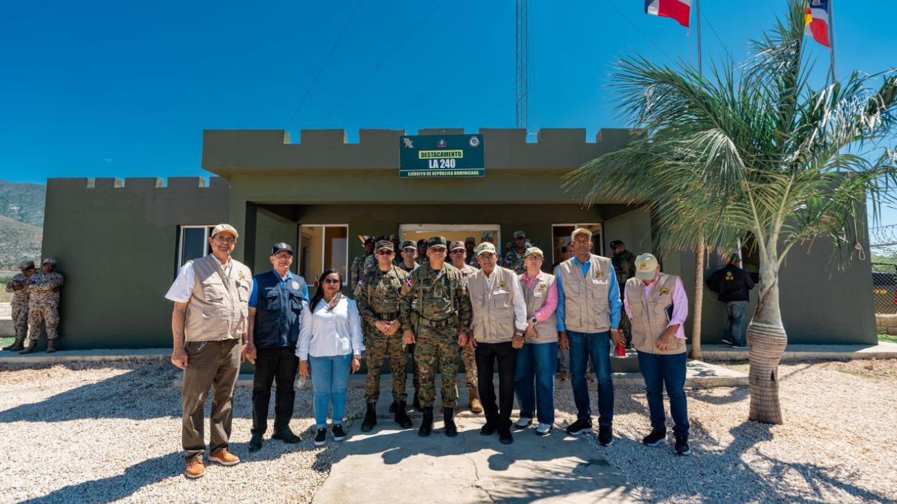Gobierno inicia 14.5 kilómetros de verja fronteriza en Jimaní
