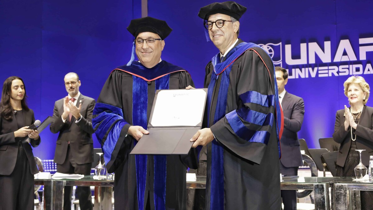 Unapec otorga Doctorado Honoris Causa al escritor José Mármol