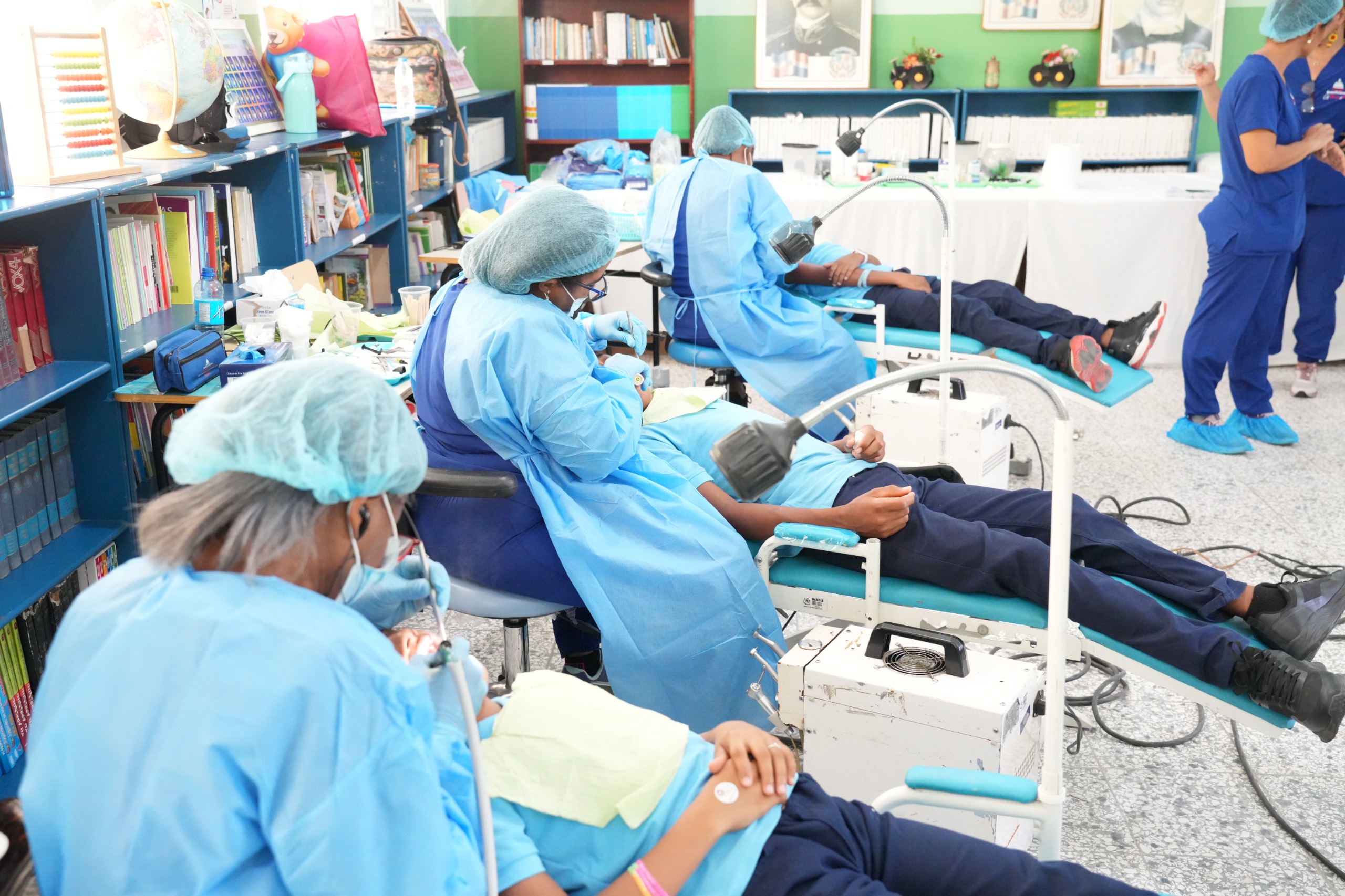 INABIE atiende a más de 600 alumnos en jornada de salud en Dajabón