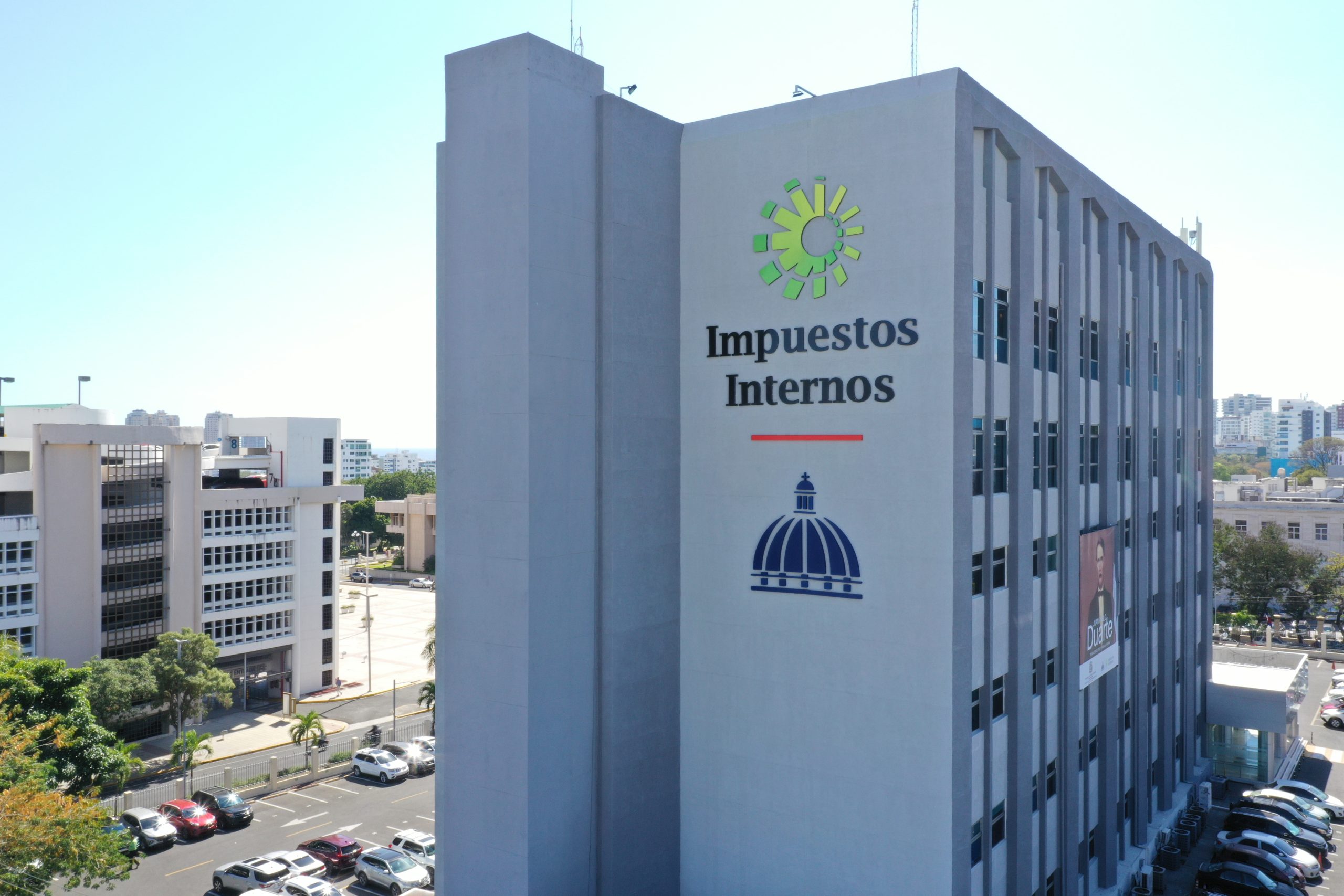 DGII recauda RD 671,866 millones entre enero y agosto, un 8.5 % más