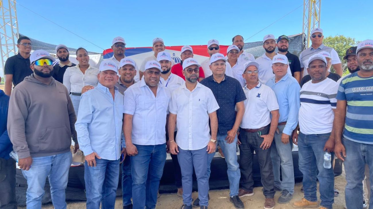 FEDA y CTC capacitan a productores de Montecristi en uso de drones