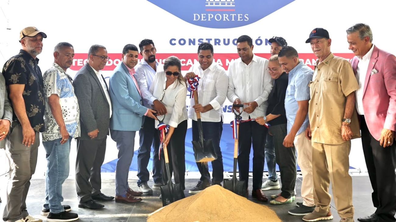 Deportes inicia multiuso en Sabana Iglesia por RD 33,700,692.69
