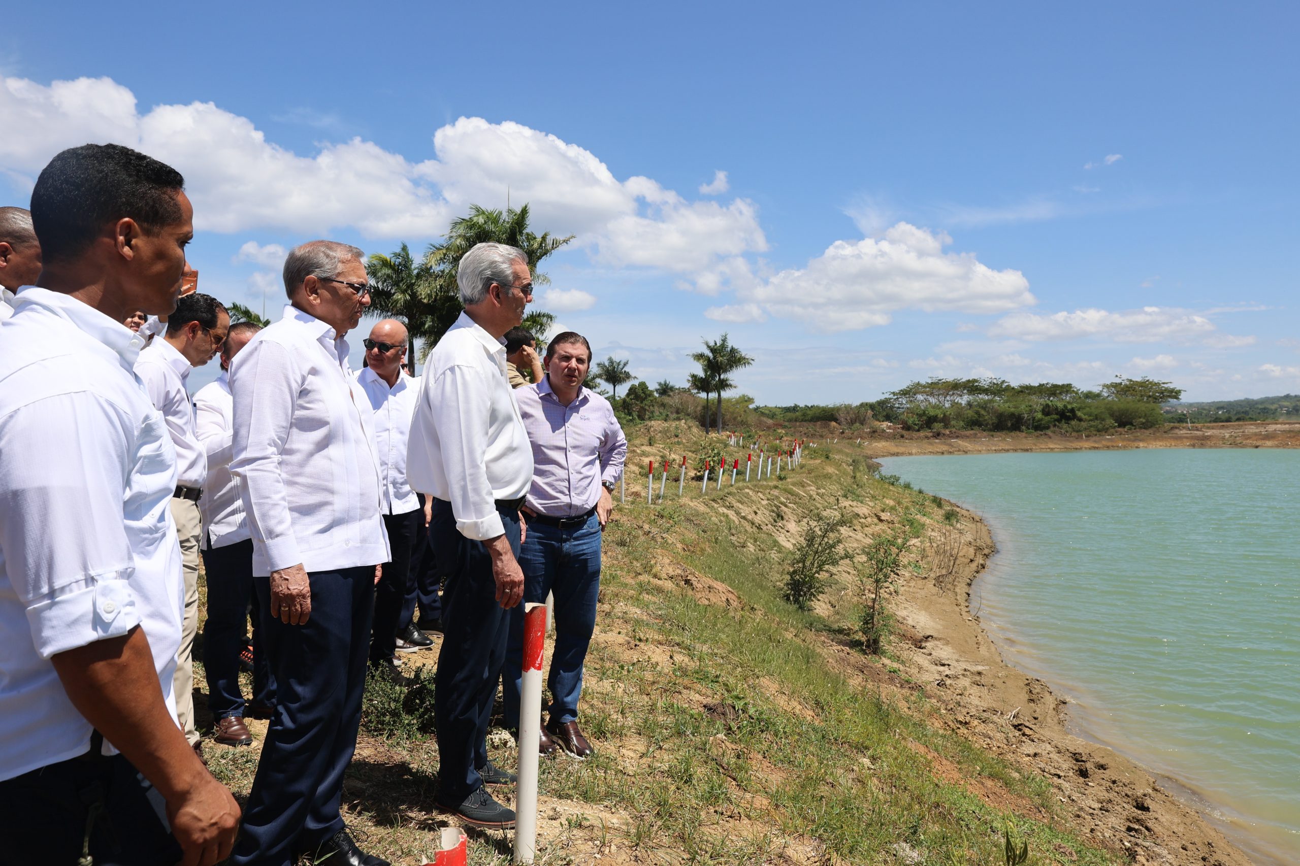 Abinader supervisa avances de Punta Bergantín en Puerto Plata