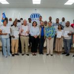 Gobierno entrega RD 20.4 millones en bonos de riego a 29 productores