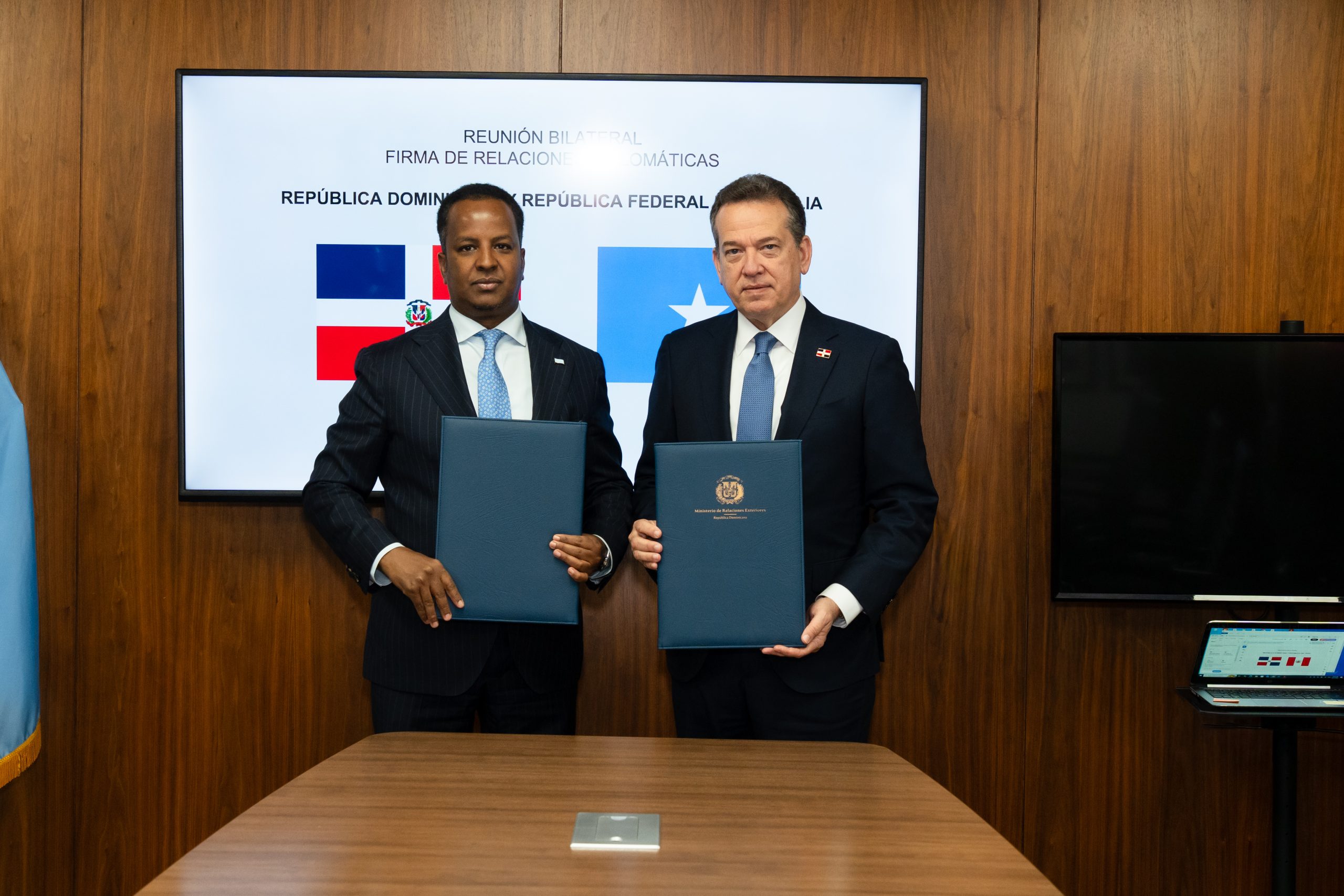 EE. UU. eleva a 201,274 toneladas la cuota de azúcar dominicana