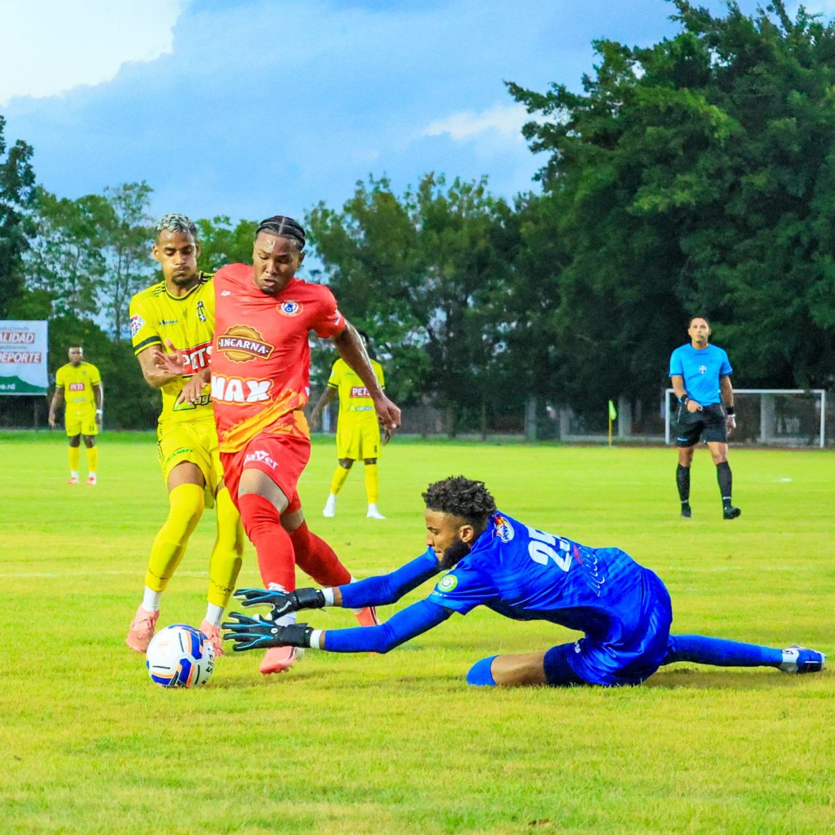 Vega Real vence 1-0 a Moca FC y le propina su primera derrota