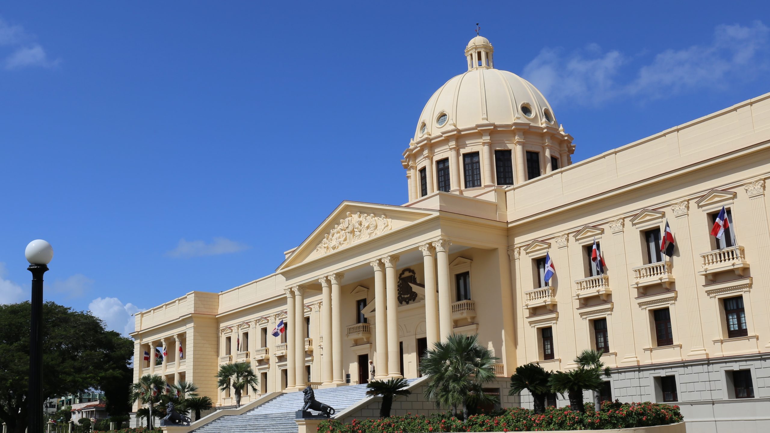 Decreto 672-26 reserva compras sociales a mipymes industriales