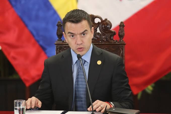 Noboa decreta estado de excepción y toque de queda en Ecuador