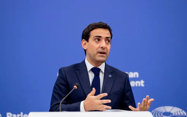 UE pide flexibilizar contratación pública en detrimento de China
