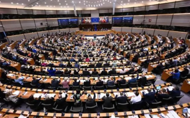 La Eurocámara pide suspender Acuerdo de Diálogo con Cuba