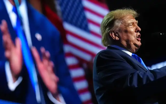 Trump promete 5.000 dólares si republicanos ganan Congreso