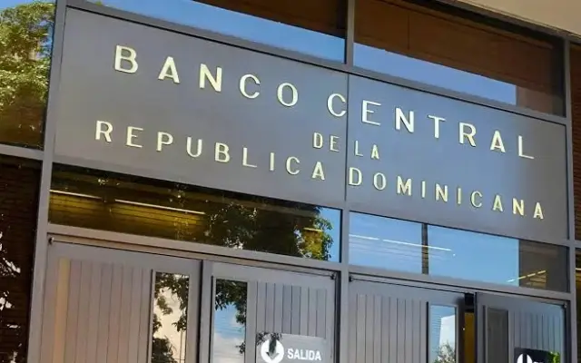 Ocupación alcanza 5.27 millones y desempleo sube 5.3% en RD