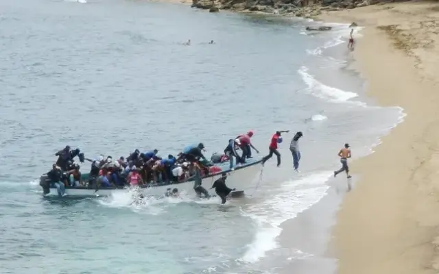 De RD a Puerto Rico en yola, empujados por la desesperación