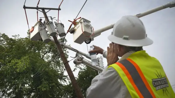 EU declara una emergencia para la red eléctrica en 13 estados