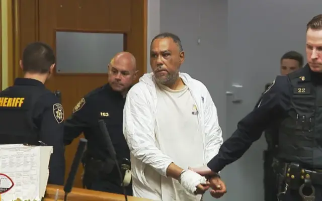 PROVIDENCE: Dominicano apuñala a una mujer y su niña